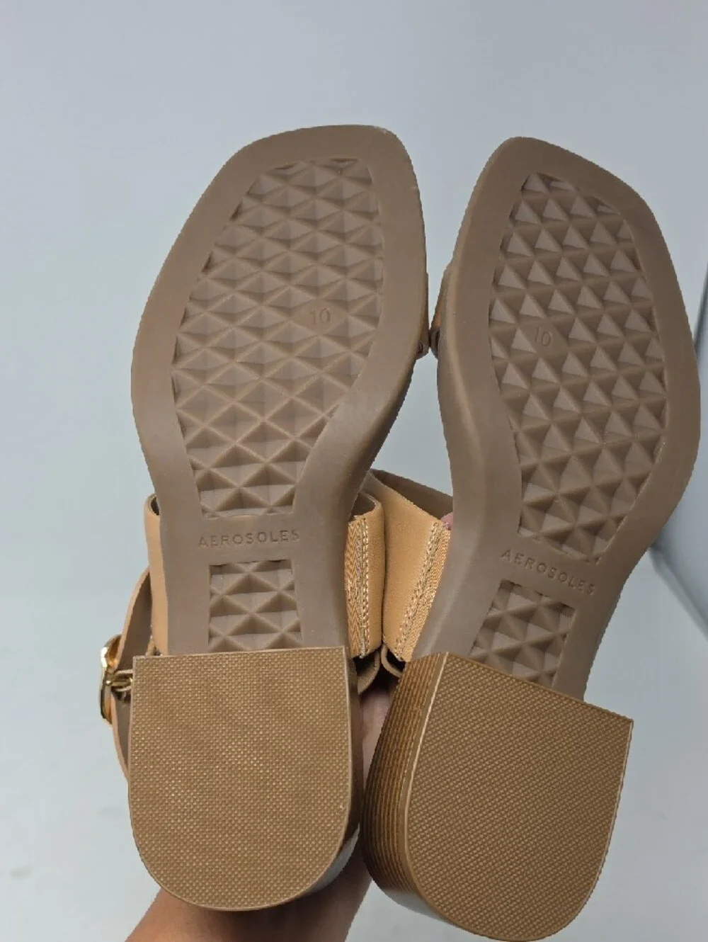 AEROSOLES Dantay Tan Slingback Block Heel Strappy Sandals Size 10.
